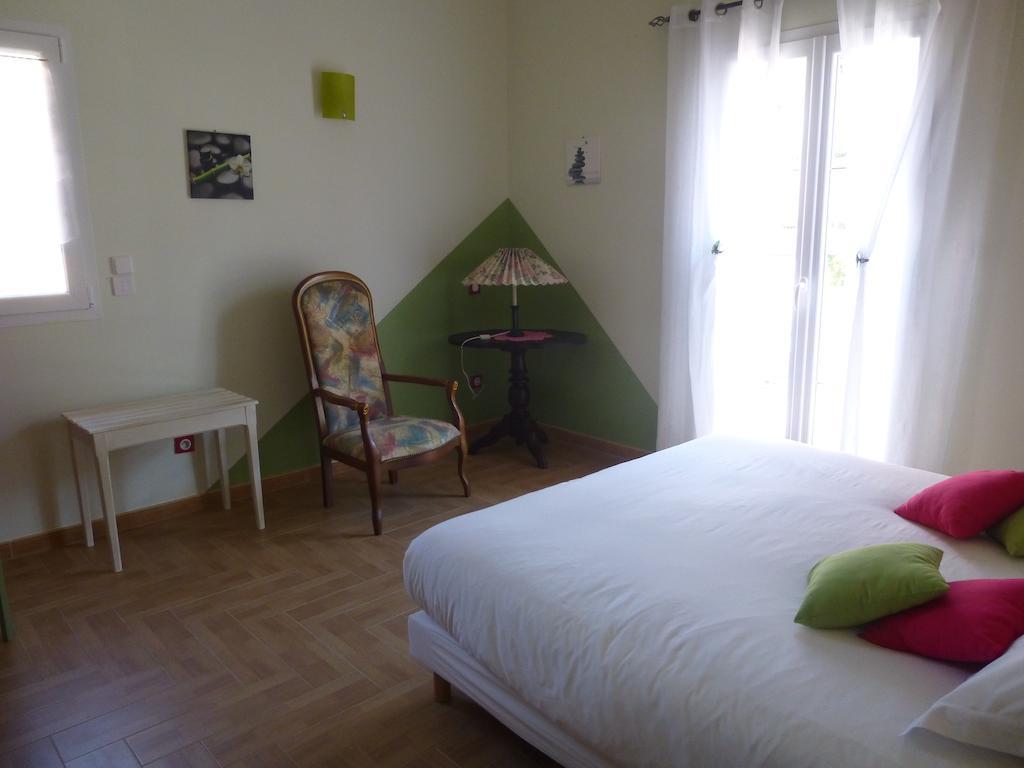 Domaine De Flo Adult A Partir De 16 Ans Bed & Breakfast Saint-Jean-de-la-Blaquiere Phòng bức ảnh