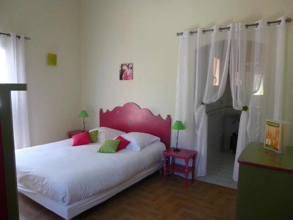 Domaine De Flo Adult A Partir De 16 Ans Bed & Breakfast Saint-Jean-de-la-Blaquiere Phòng bức ảnh