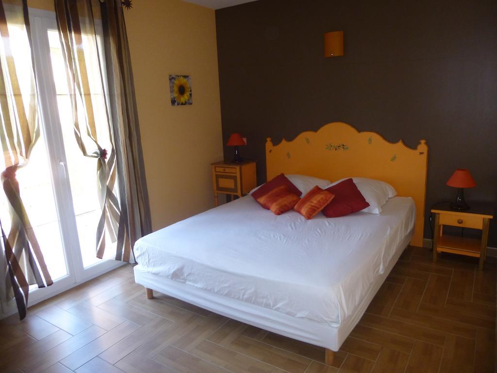Domaine De Flo Adult A Partir De 16 Ans Bed & Breakfast Saint-Jean-de-la-Blaquiere Phòng bức ảnh