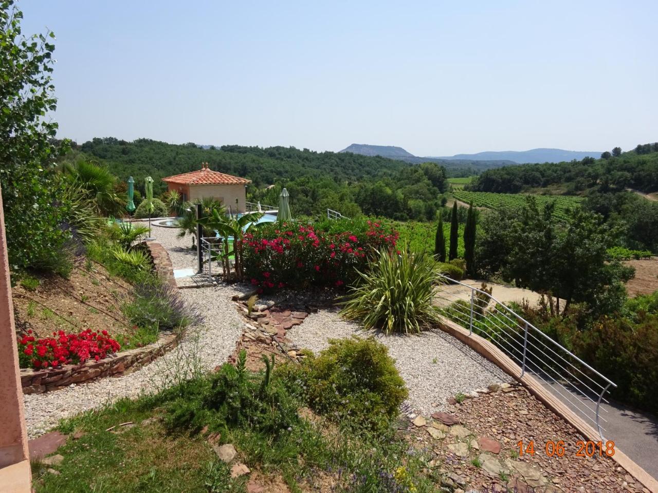 Domaine De Flo Adult A Partir De 16 Ans Bed & Breakfast Saint-Jean-de-la-Blaquiere Ngoại thất bức ảnh